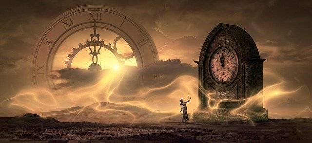 monde imaginaire symbolisé par deux horloges du temps